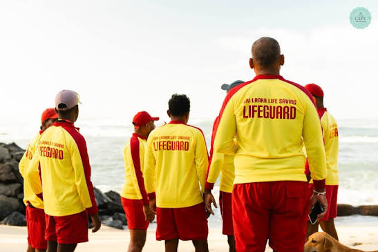 Lifeguard flag and life jackets on Bentota beach